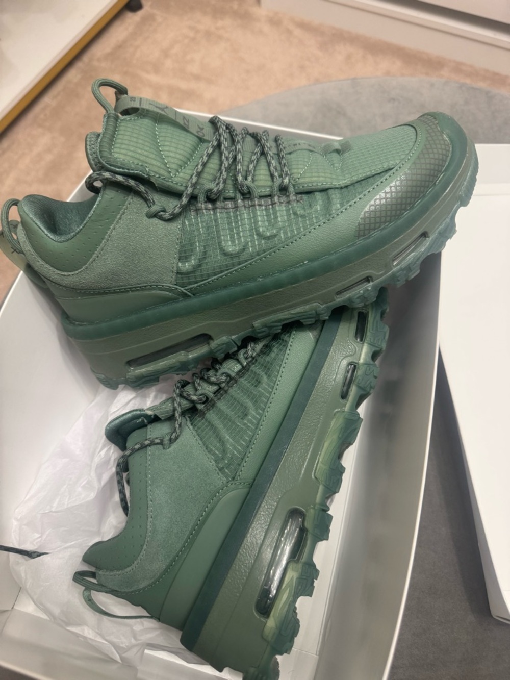Women’s Jordan air Mae Low-Top Athletic Sneaker in Green
